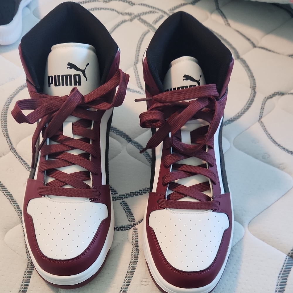 NEW Men's Puma Burgundy and White High-Top Sneakers